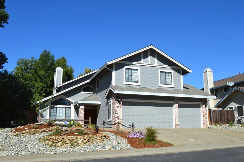 Slide of Cal-Vintage Roofing