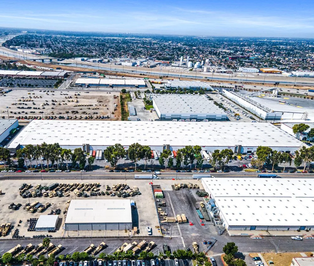 Slide of Calcom Roofing