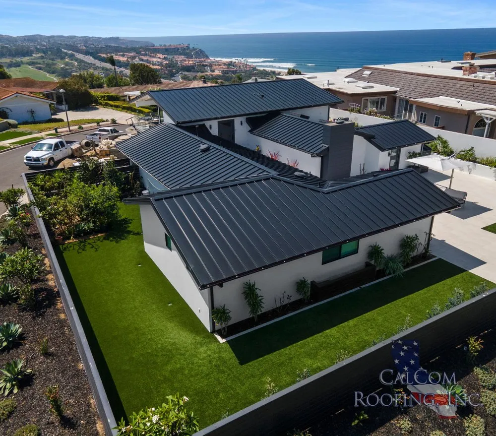 Slide of Calcom Roofing