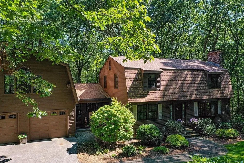 Slide of Calderon Contractors