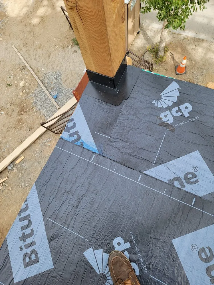 Slide of Calels Roofing