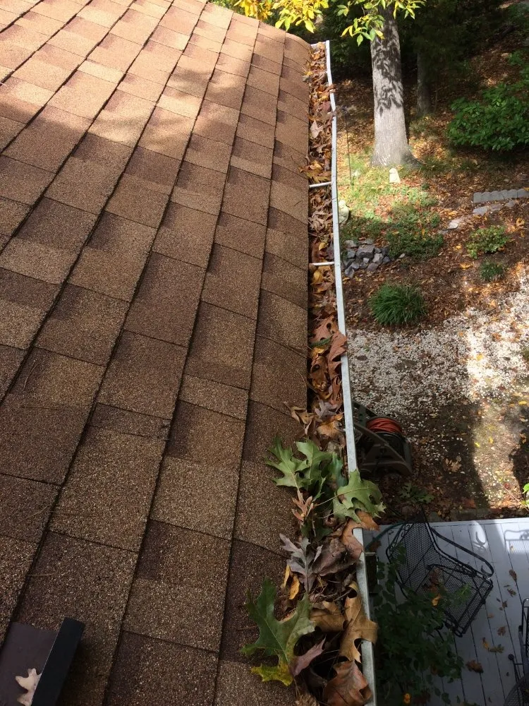 Slide of Calentanoz Contracting