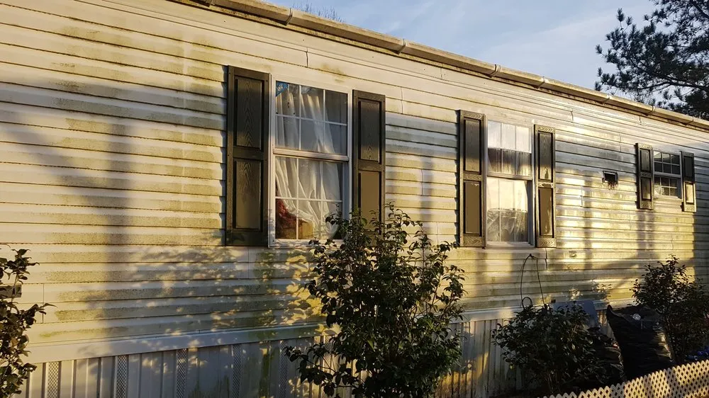 Slide of Calentanoz Contracting