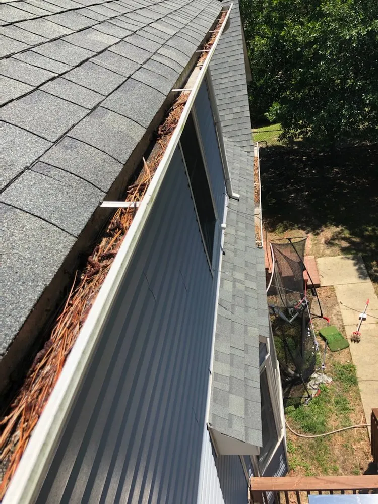 Slide of Calentanoz Contracting