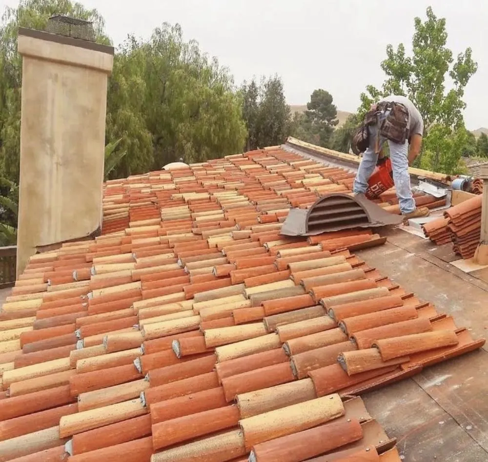 Slide of Cali Roofing Solutions