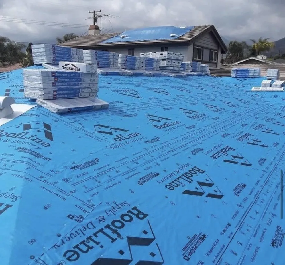 Slide of Cali Roofing Solutions