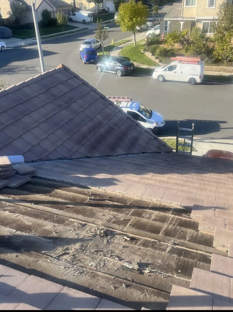 Slide of Cali Roofing Solutions