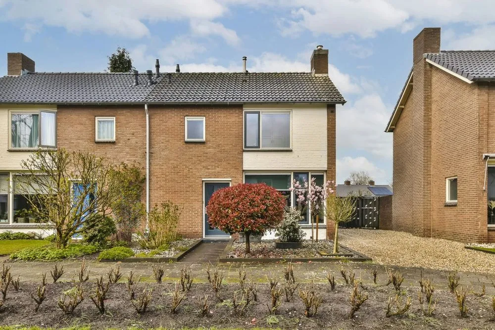 Slide of Caliber Roofing & Construction