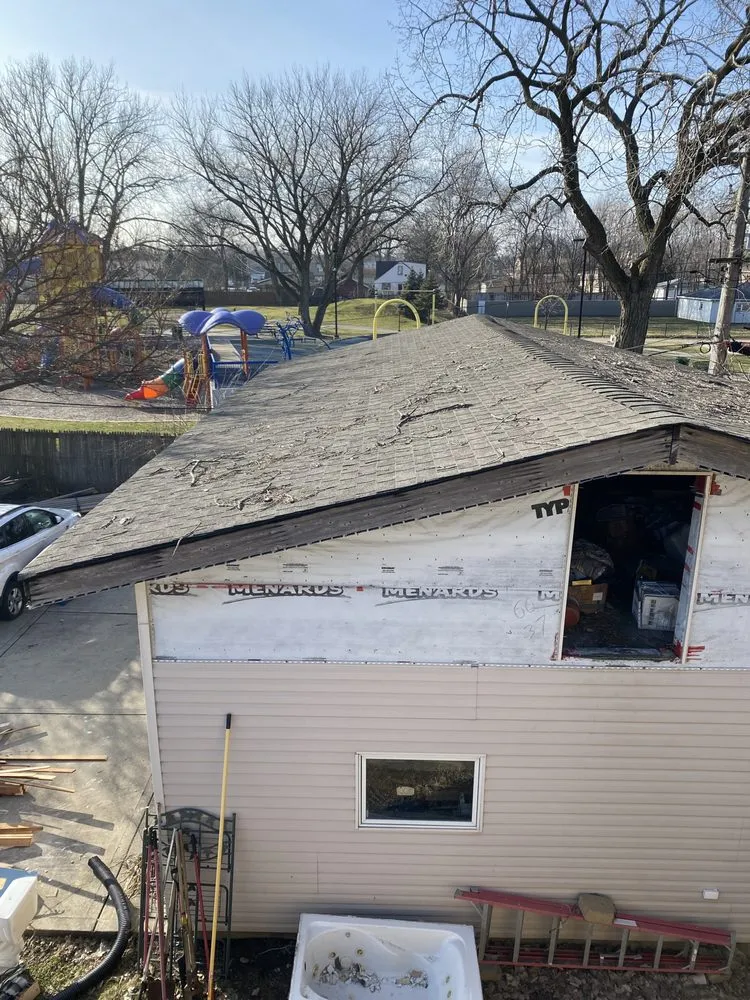 Slide of Caliber Roofing & Construction