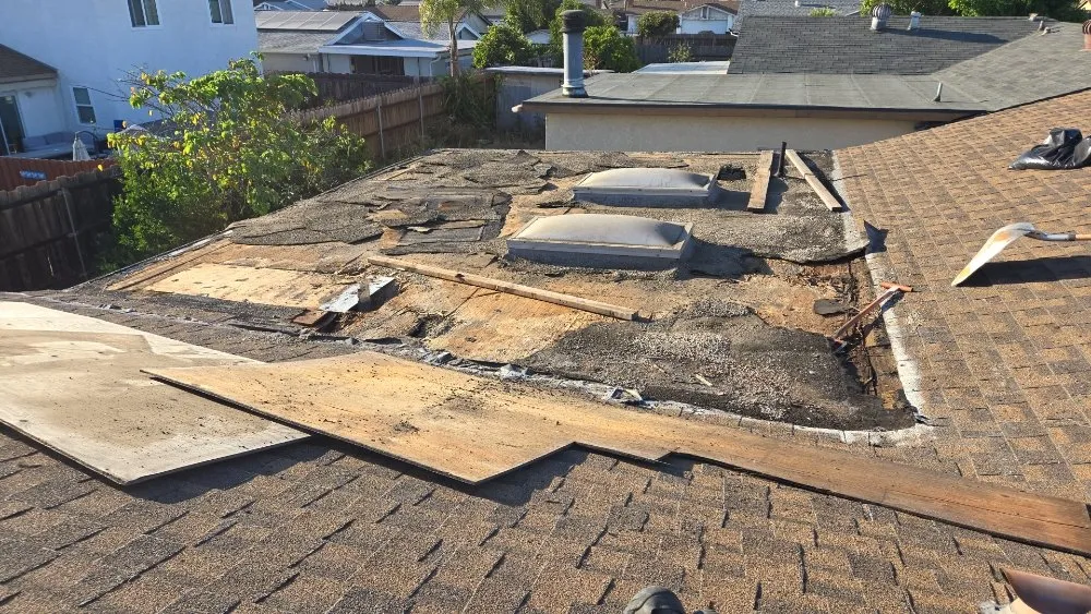 Slide of Califa Roofing