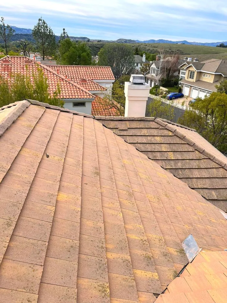 Professional residential roofing service experts serving Reseda, CA - California Green Roofing