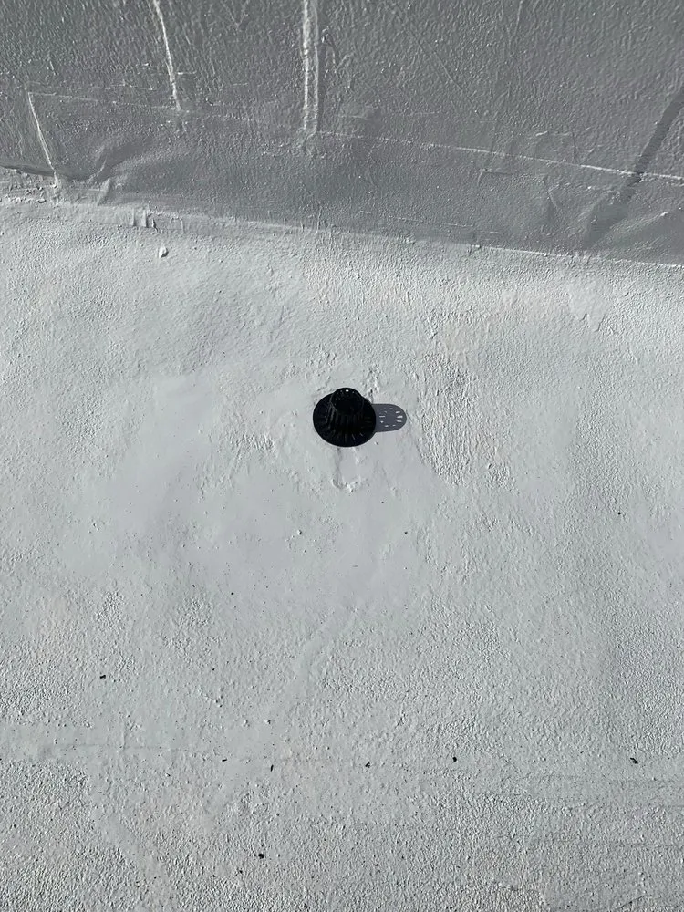 Expert roof leak repair in Reseda, CA by California Green Roofing