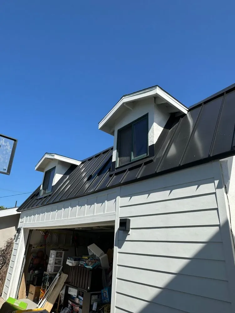 Top-rated flat roof repair for residential properties across Reseda, CA - California Green Roofing