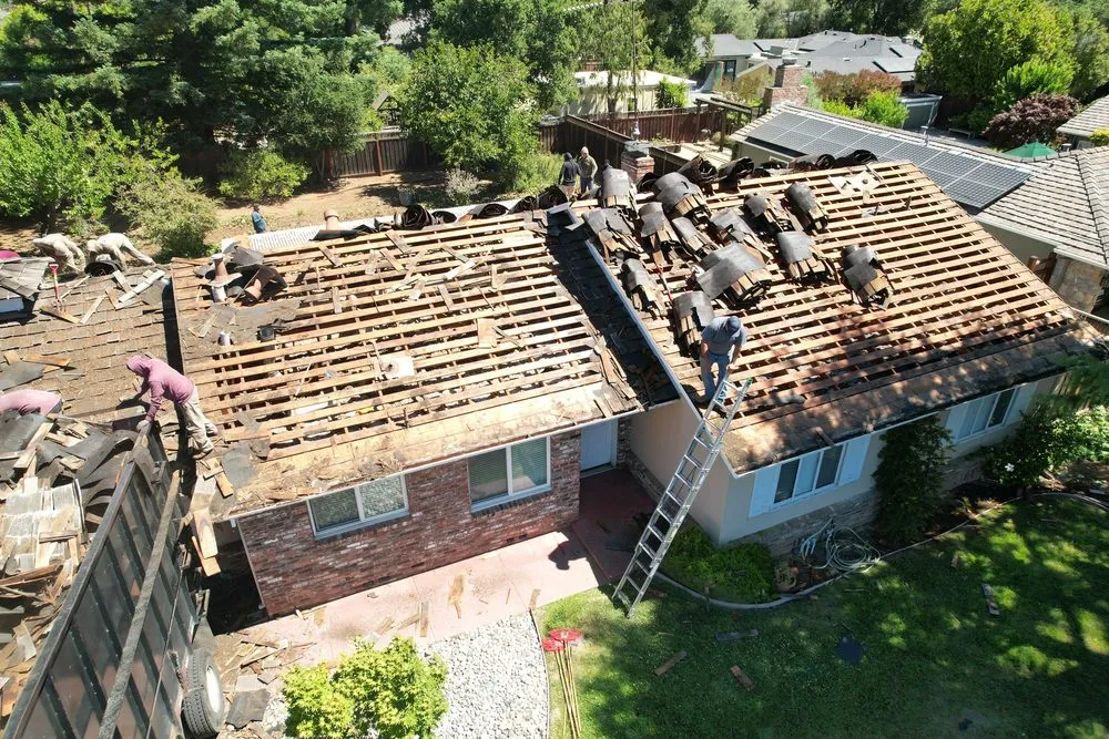 Slide of California Roof Runners