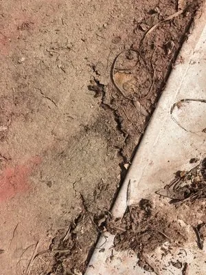 California Roofing Construction Logo