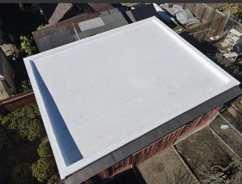 Slide of Caliglo Roofing