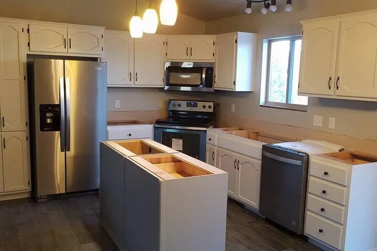 Slide of Callaway Construction