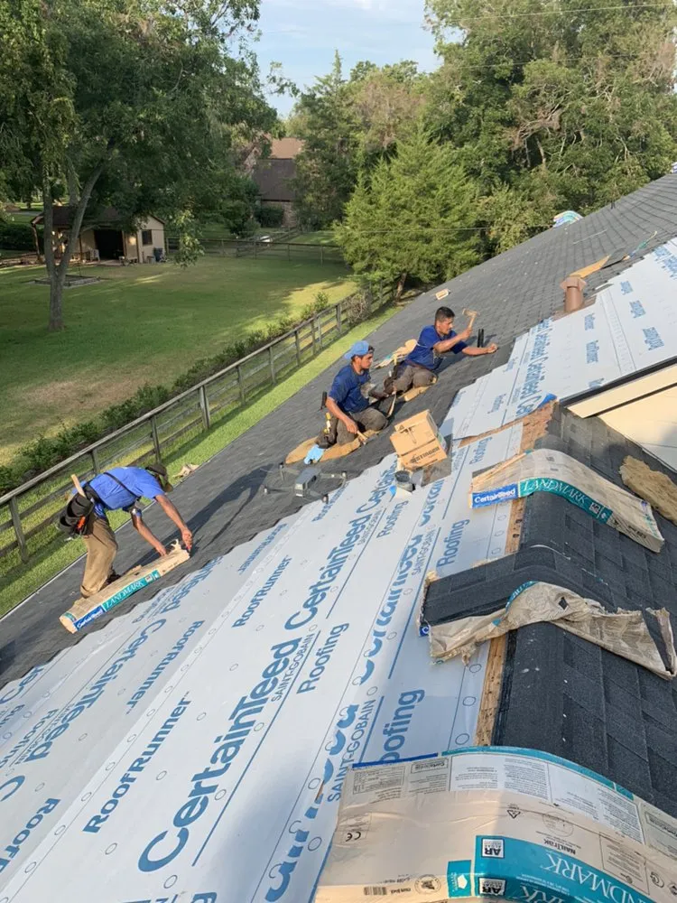 Slide of Callender Roofing Services