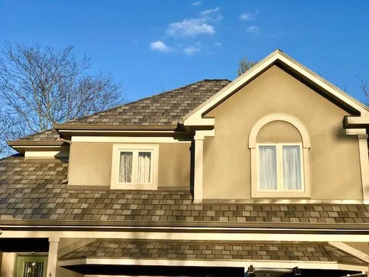 Callis RH Roofing Logo