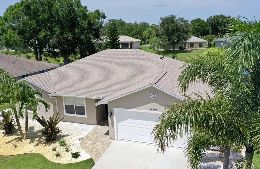 Slide of Calloway Roofing