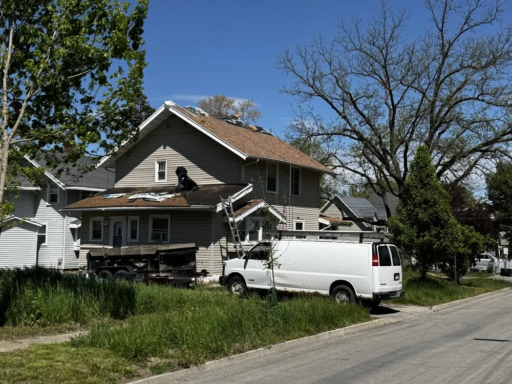 Slide of Calvillo & Son Construction