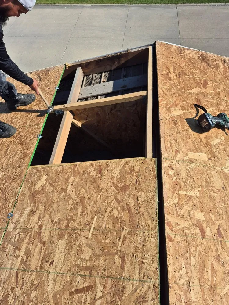 Slide of Calvillo & Son Construction