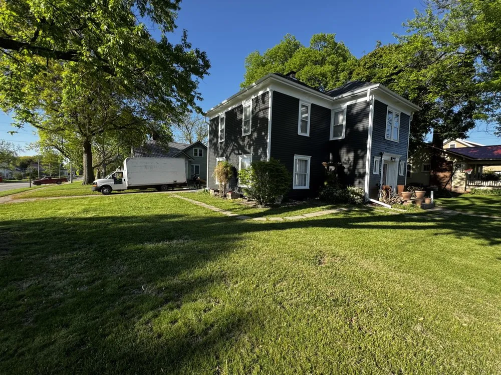 Slide of Calvillo & Son Construction