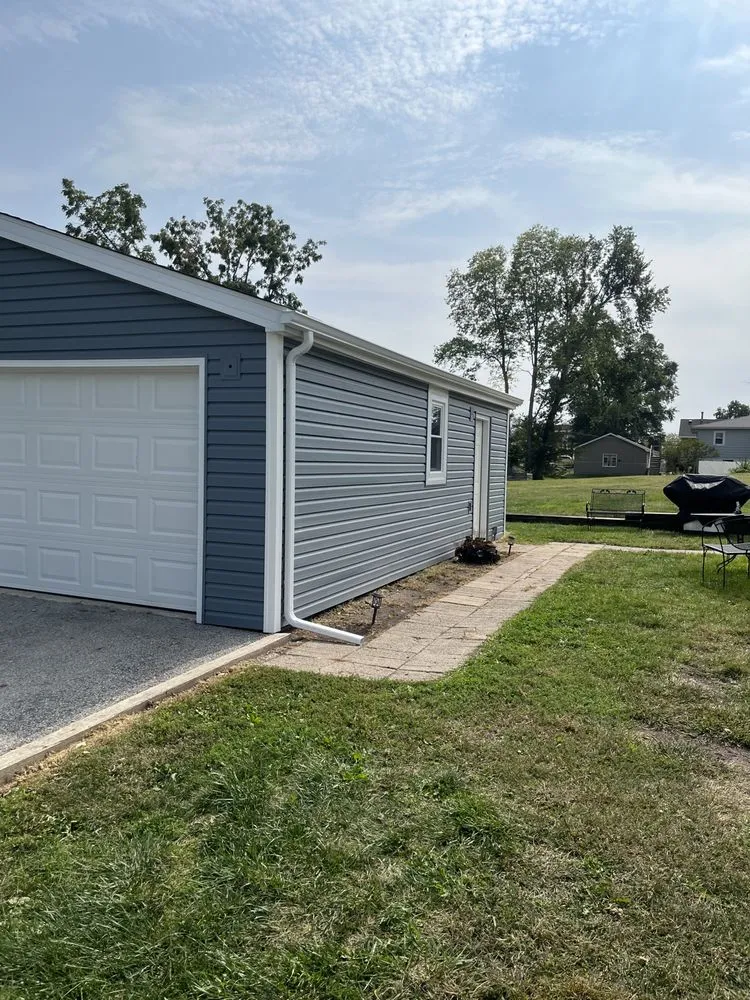 Slide of Calvillo & Tellez Construction