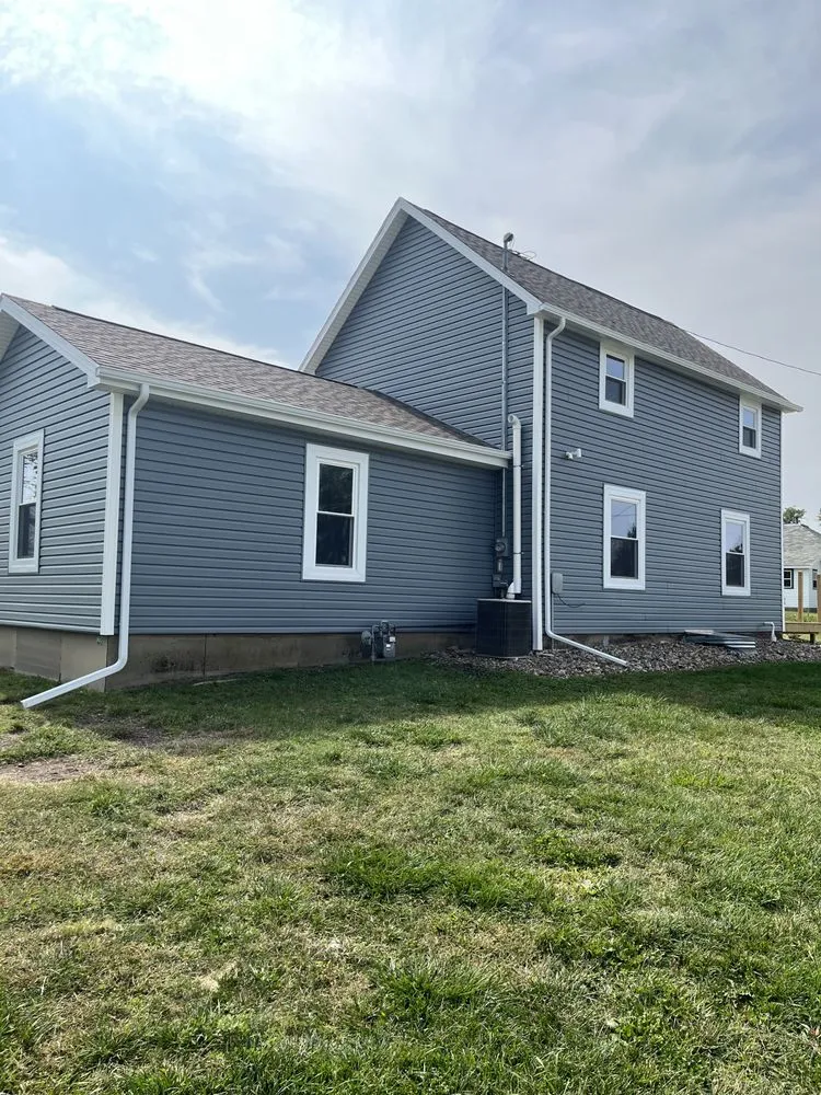 Slide of Calvillo & Tellez Construction