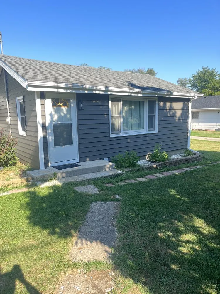 Slide of Calvillo & Tellez Construction