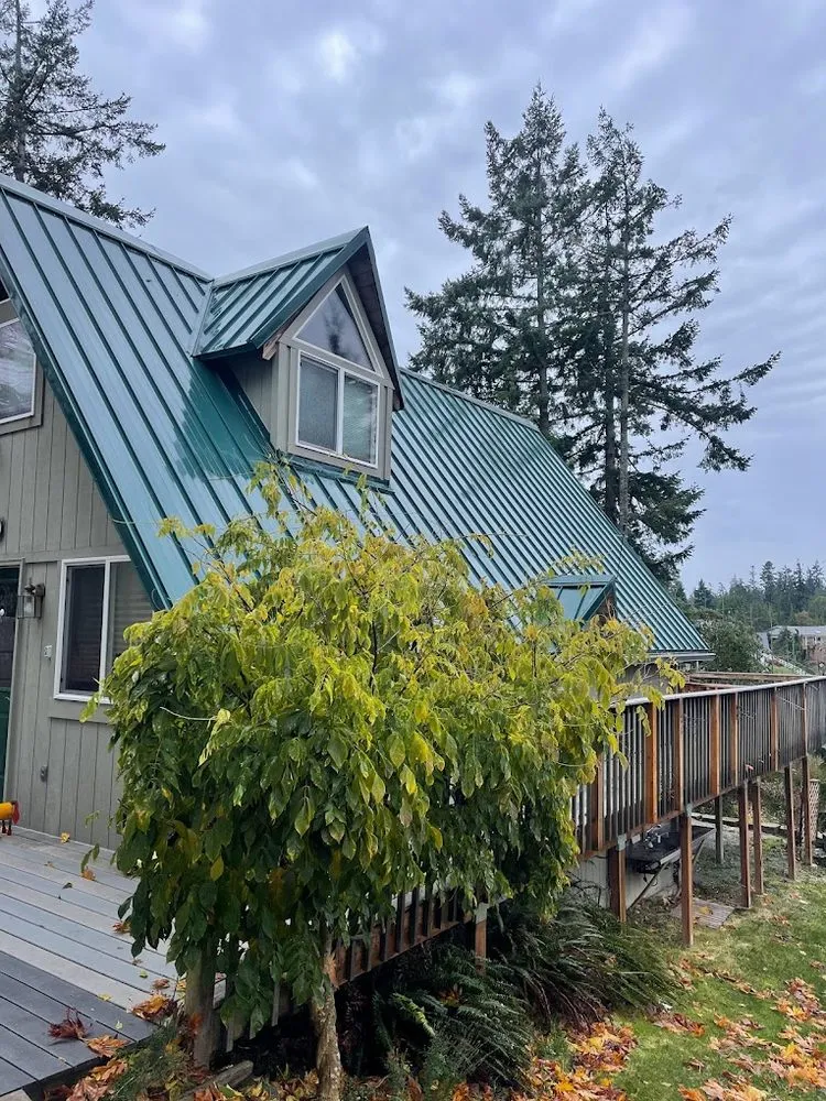 Trusted residential roofing service for homes across Camano Island, WA - Camano Island Window Cleaning
