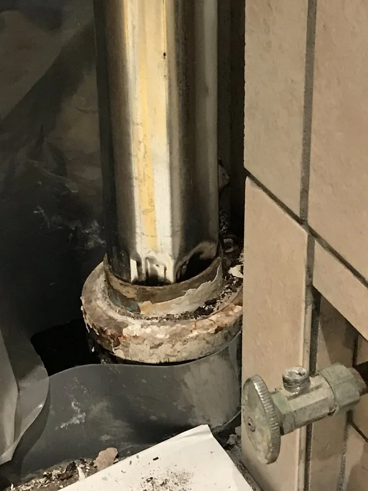 Slide of Camelot Roofing