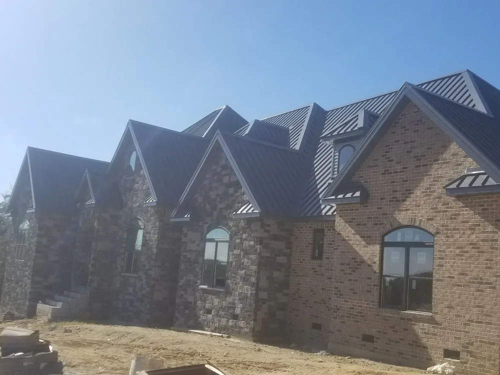 Slide of Campbells Metal Roofing & Construction