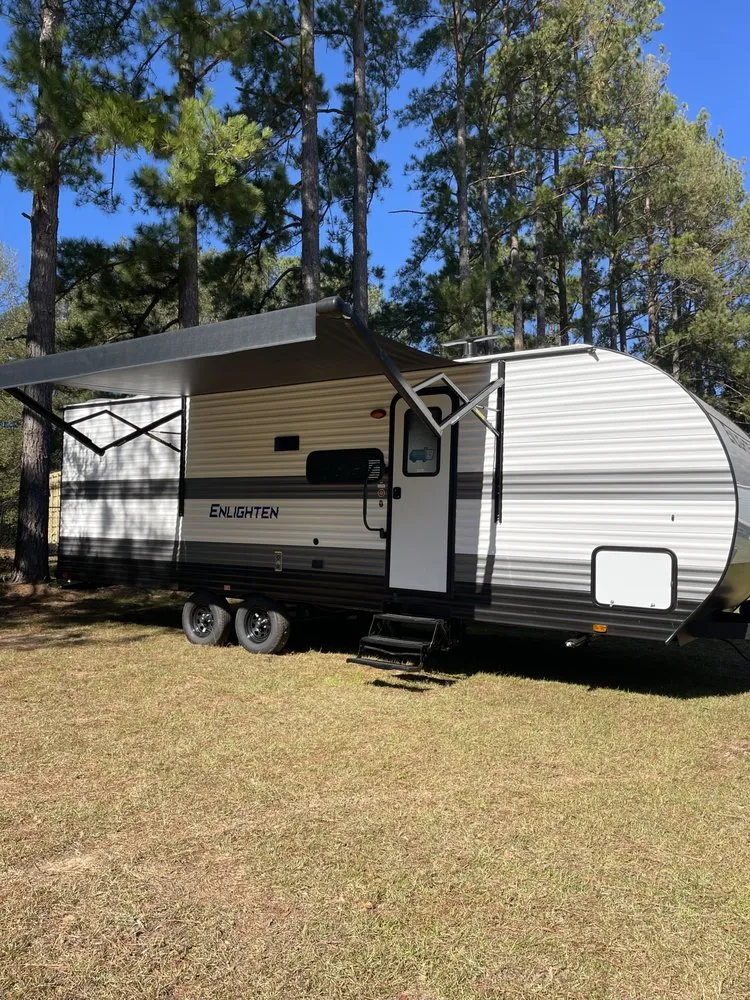 Slide of Campers Solution RV Mobil Service