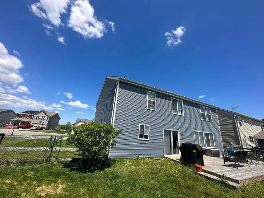 Slide of CamposRoofing