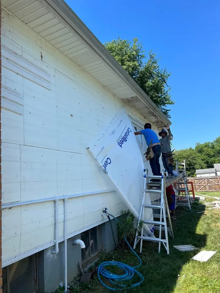 Slide of CamposRoofing