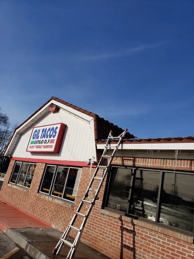 Slide of CAM'S Roofing