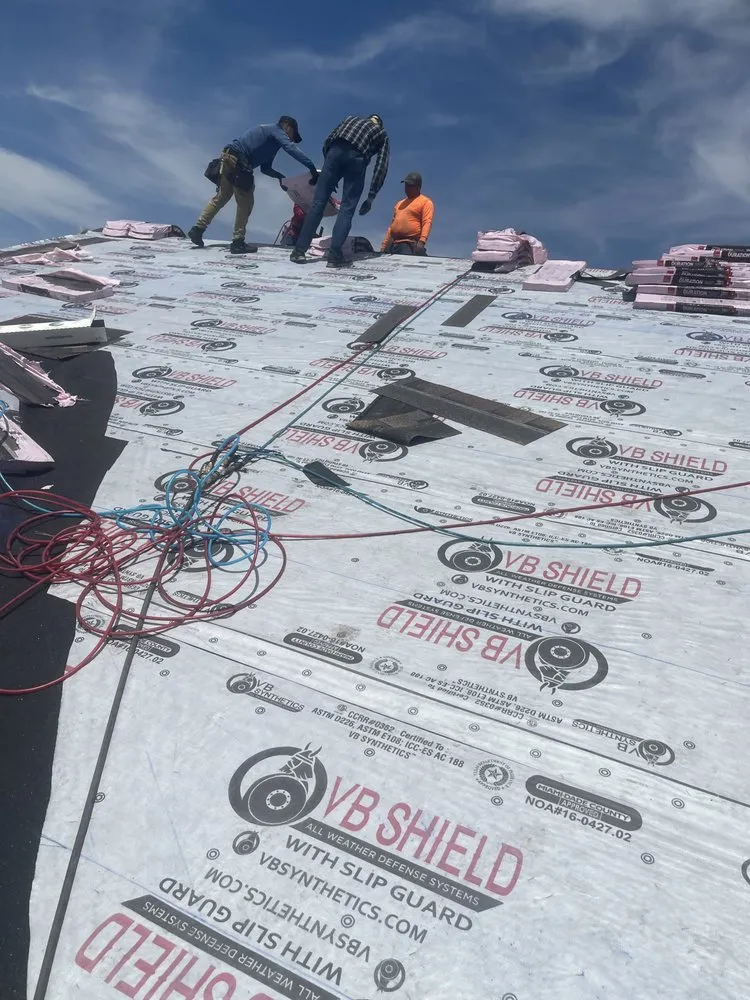 Slide of Canales Construction