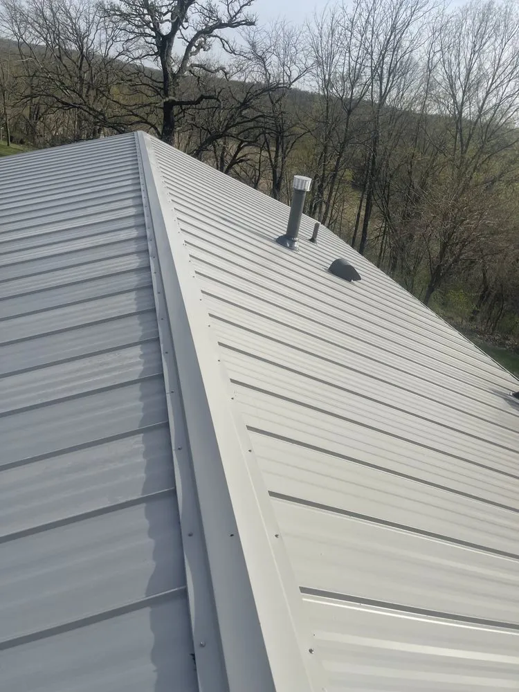 Slide of Canales Construction