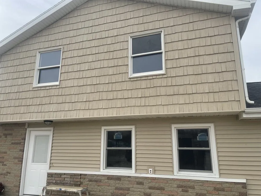 Slide of Canales Construction