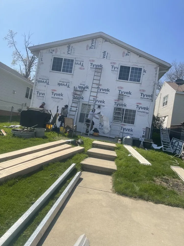 Slide of Canales Construction