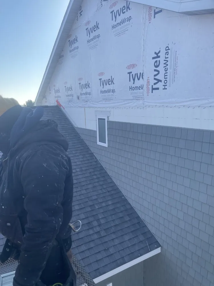 Slide of Canales Construction