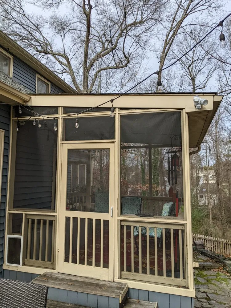 Slide of Canales Roofing