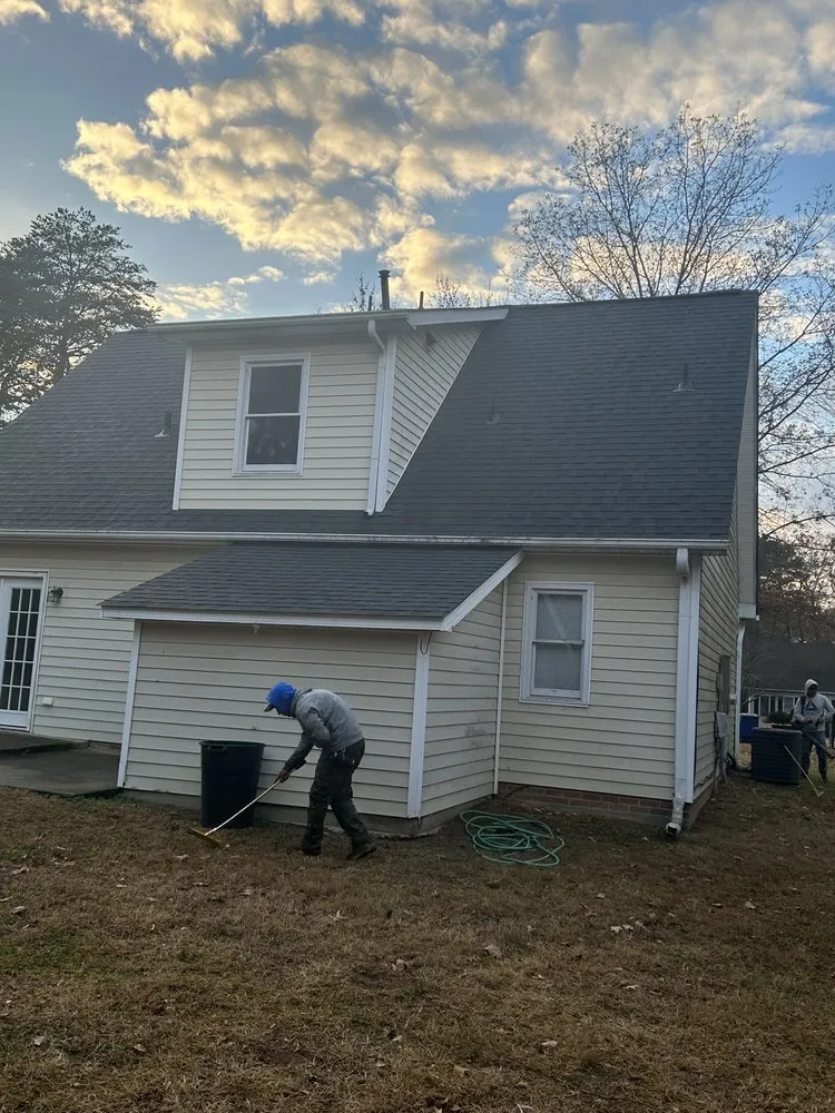 Slide of Canales Roofing