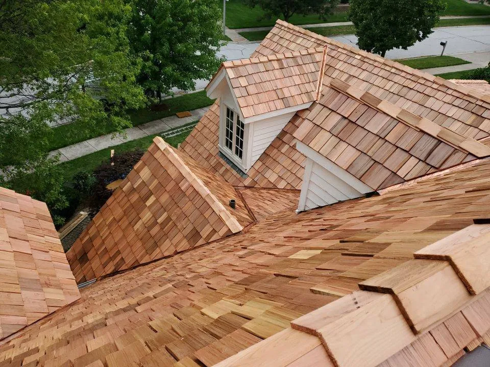 Slide of Canga Roofing