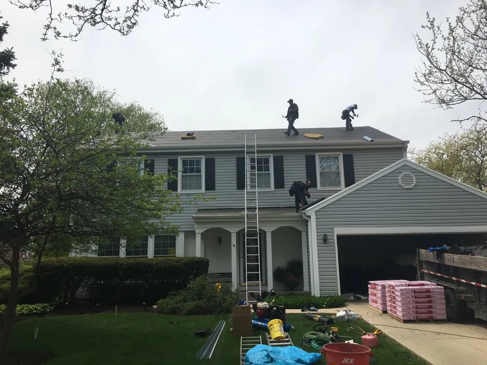 Slide of Canga Roofing