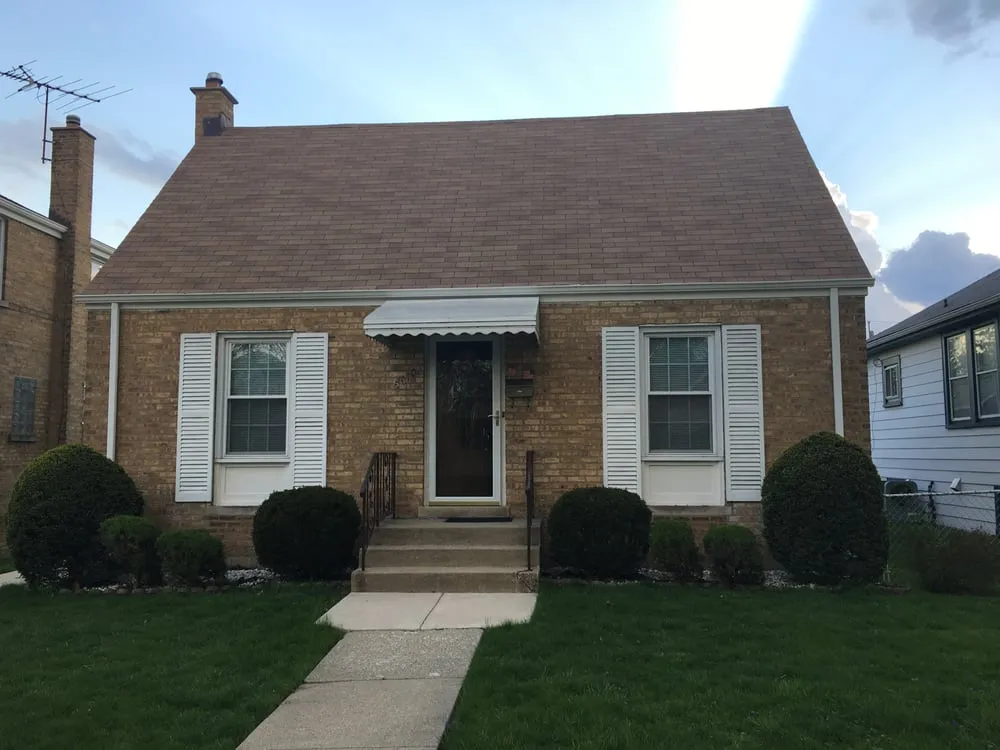 Slide of Canga Roofing
