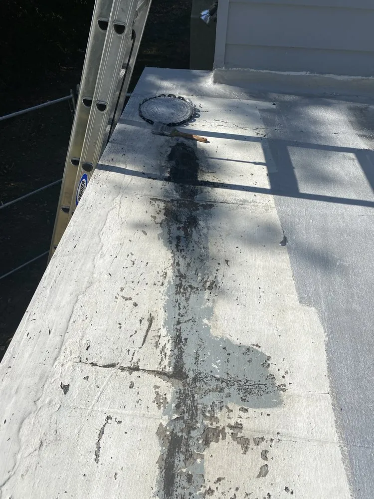 Slide of Cano Alberto Roofing