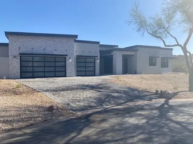 Slide of Canterra Construction