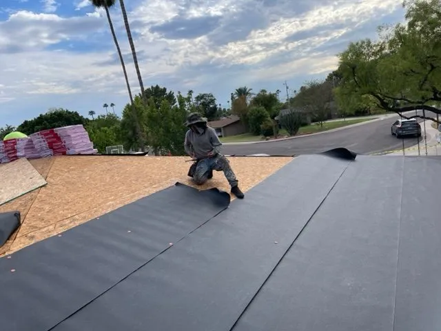 Slide of Canyon Roofing State 1